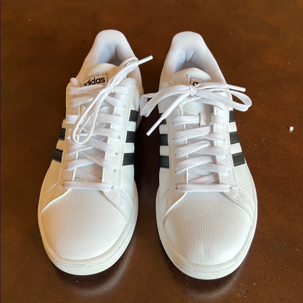 ADIDAS GRAND COURT ladies leather sneakers SIZE 7